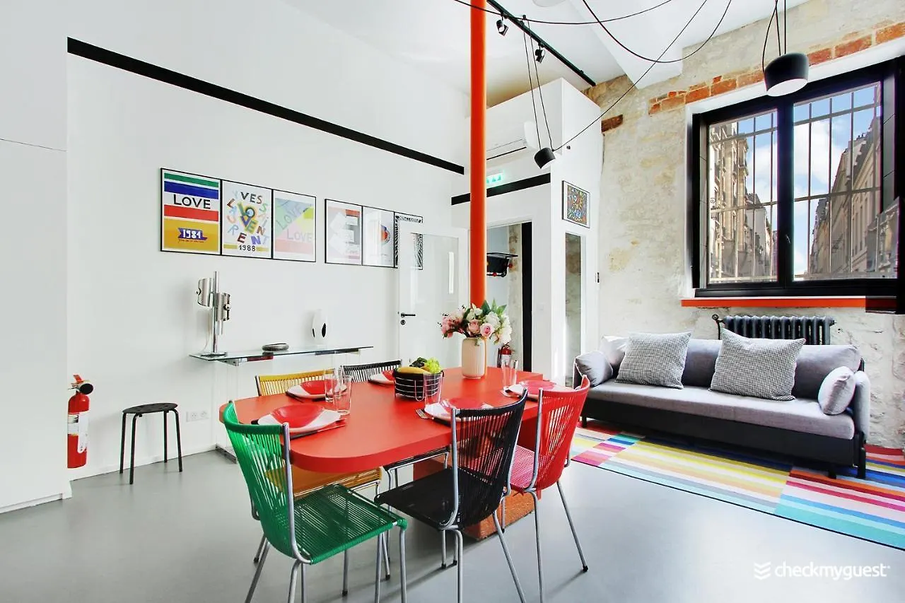 شقة Authentic - 2br-6p - Le Marais باريس