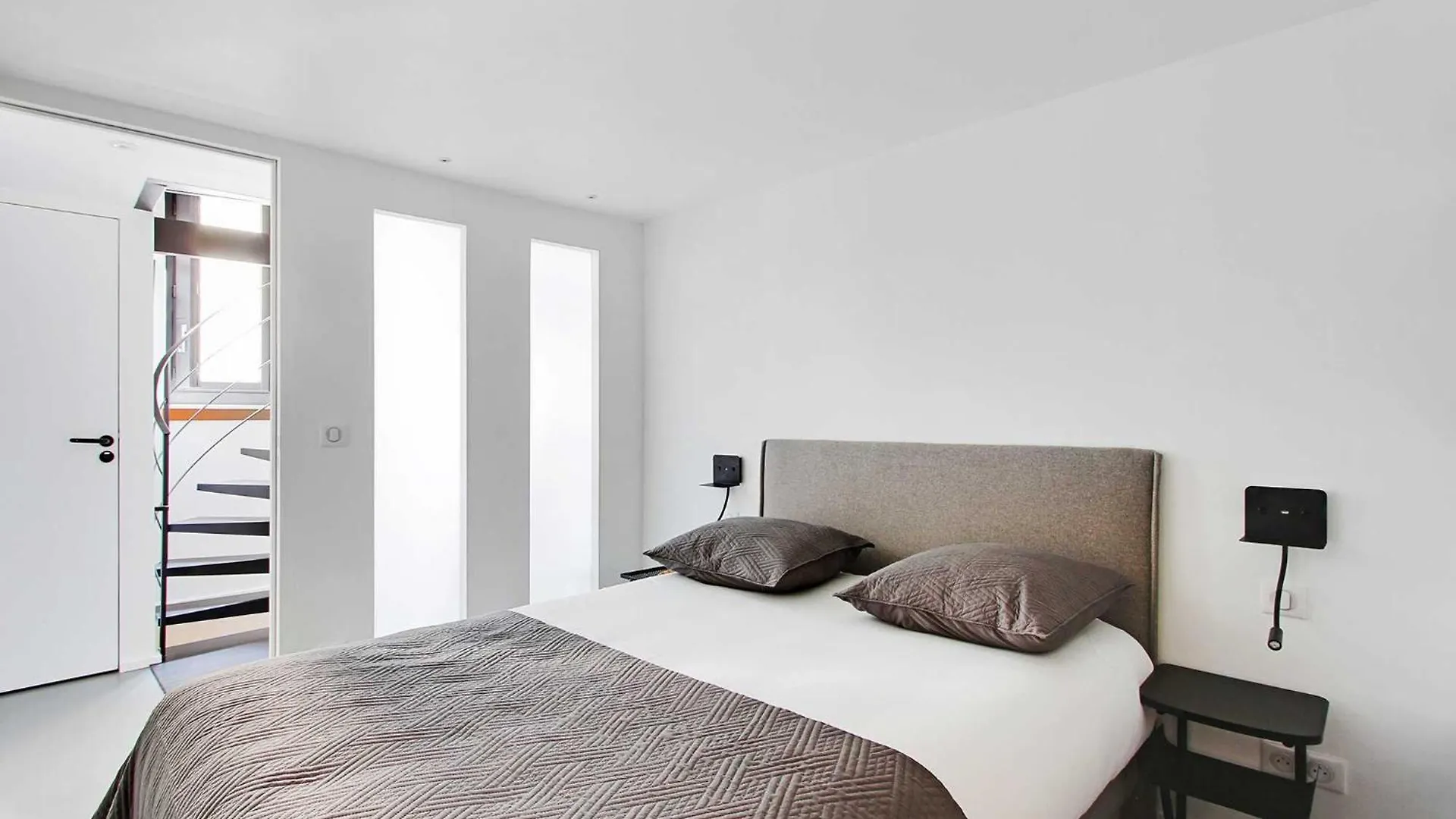 Authentic - 2br-6p - Le Marais Apartman *